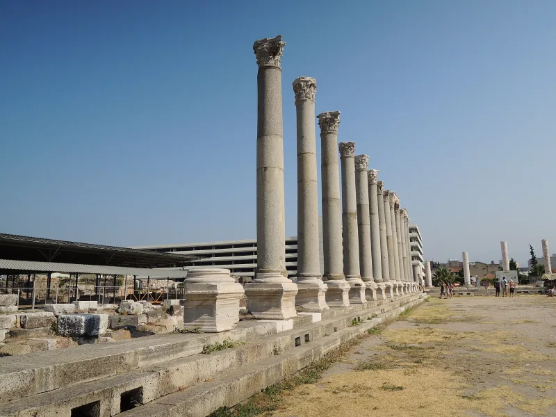 Agora w Smyrnie (İzmir Agorası): przewodnik po starożytnym Izmirze