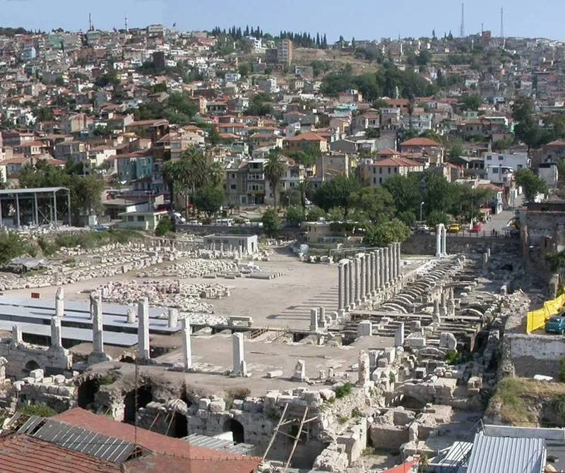 Agora w Smyrnie (İzmir Agorası): przewodnik po starożytnym Izmirze