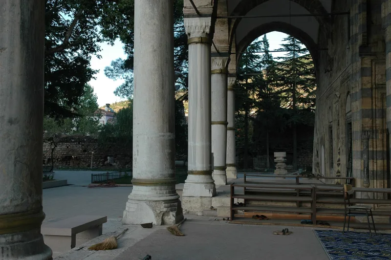 Mešita Hatuniye (Hatuniye Camii) v Tokatu: komplex Bayazida II.