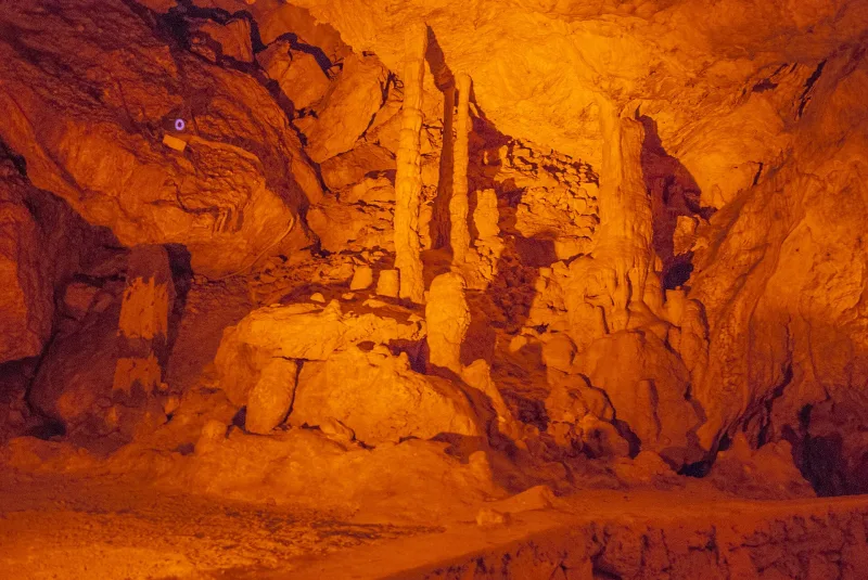İnsuyu Mağarası — Burdur'un altındaki yeraltı gölleri