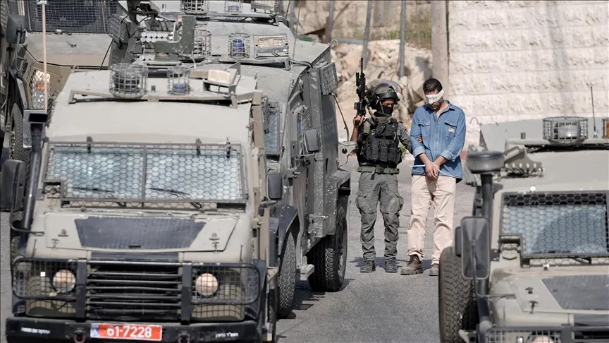 Soldados israelitas detiveram 23 palestinianos na Cisjordânia
