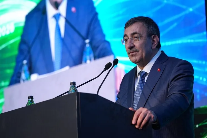Vicepresident Yılmaz: We verwachten dat de investeringen in het gebruik van cloud computing en kunstmatige intelligentie bij de overheid zullen toenemen